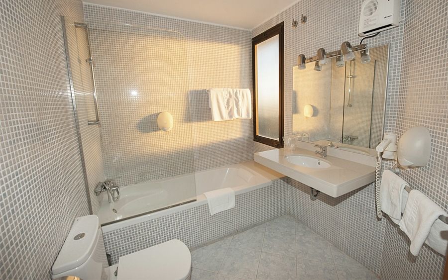 Hotel El Bruc Extérieur photo